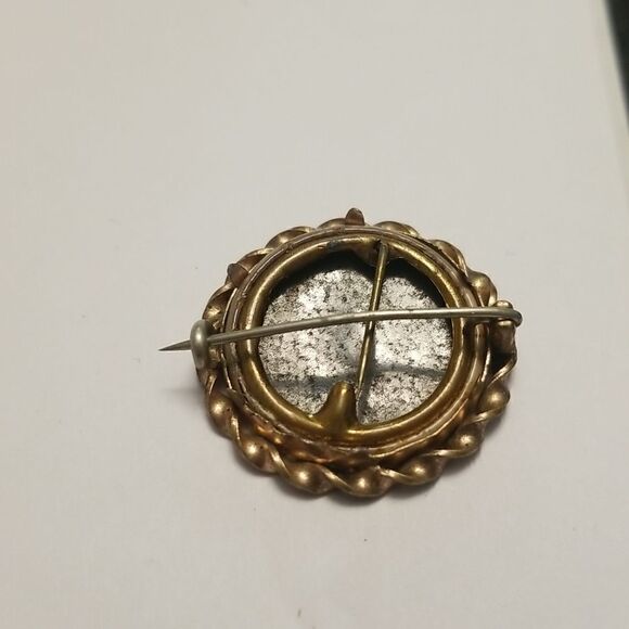 Antique Baby photo  brooch gold tone pin - Picture 4 of 13
